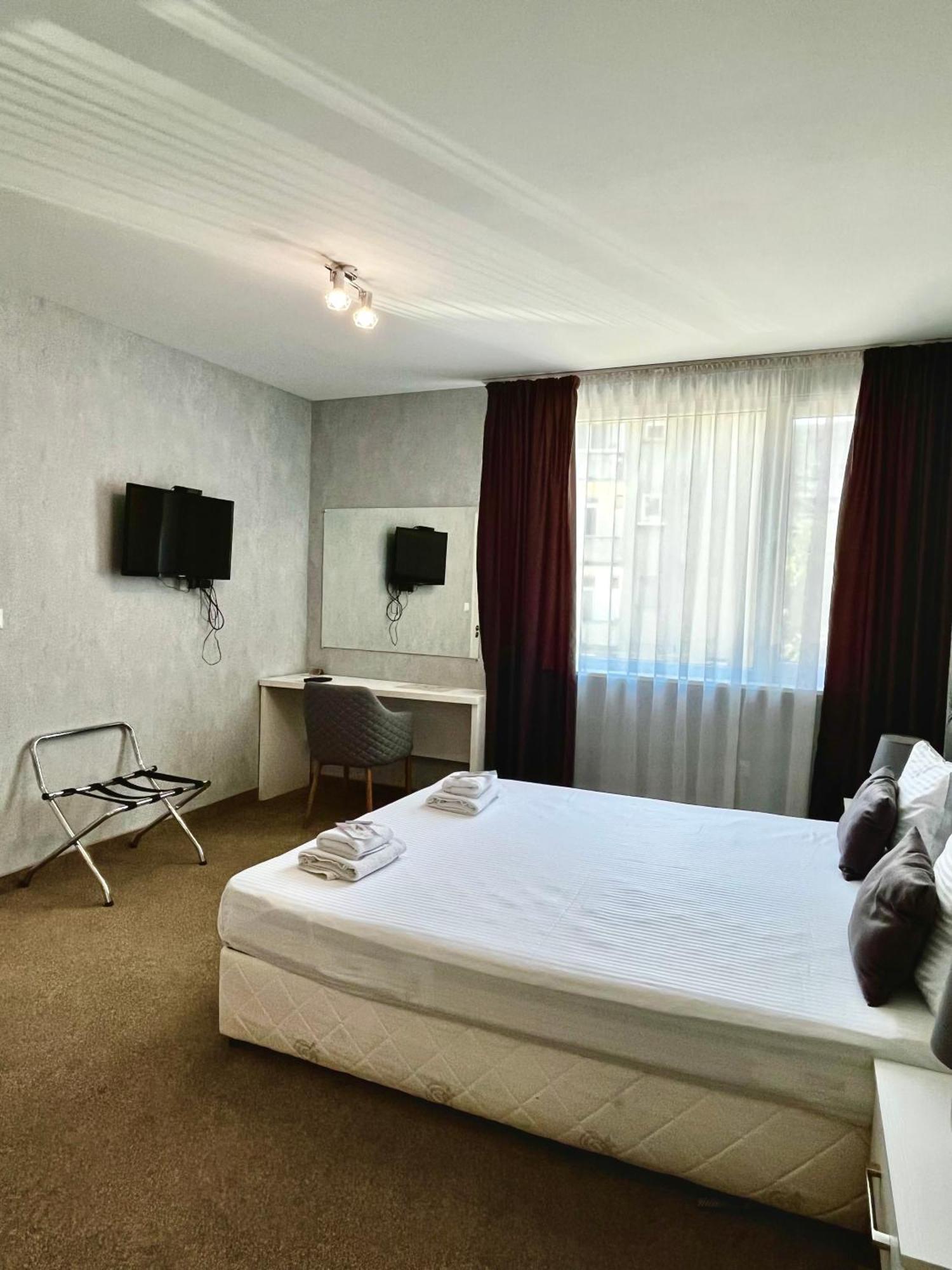 Damyanov House Otel Kazanlŭk Dış mekan fotoğraf